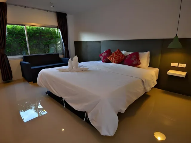 غرفة بسرير مزدوج، Sabye D Resort At Surat 1/2