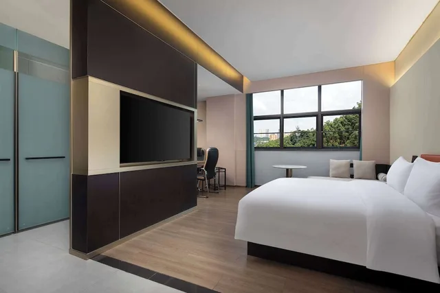 غرفة تنفيذية بسرير كينج، Days Hotel by Wyndham Changsha Kaifu 1/1