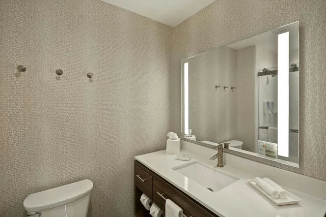 Studio, 2 Queen Beds, Home2 Suites Troy Oh 4/7