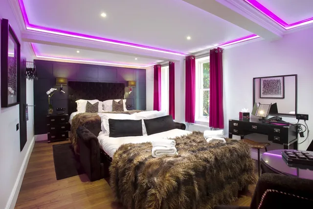 استوديو عائلي بسرير كينج مع أريكة، Kotel Windermere 1/2