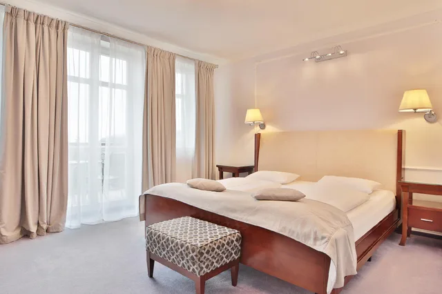 غرفة سوبيريور بإطلالة على المتنزه، Sun Palace Wellness Hotel 2/2