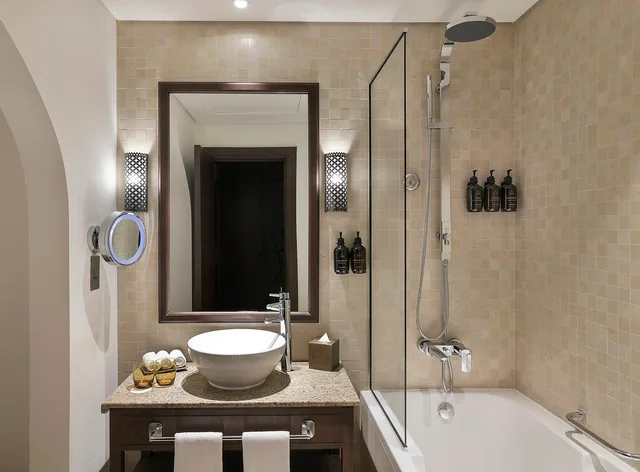 غرفة ديلوكس، Aldhafra Resort, Vignette Collection, an IHG Hotel 4/4