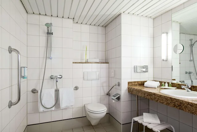 Comfort, Quadruple, Best Western Conference Airporthotel Frankfurt-Moerfelden 2/4