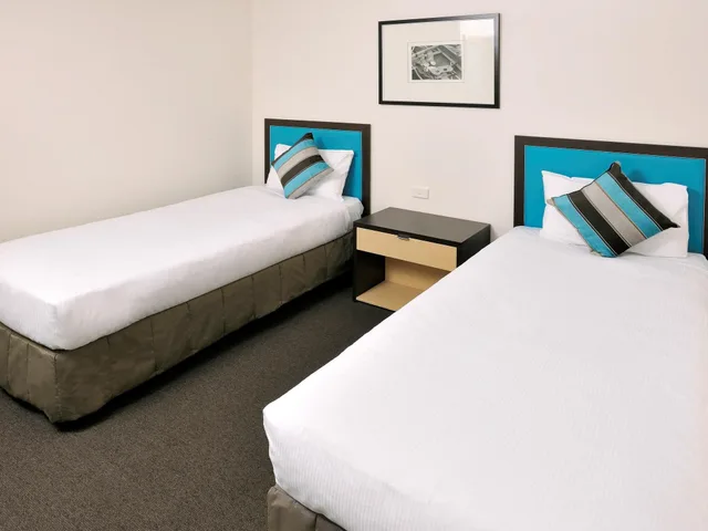 family suite, multiple beds، Novotel Melbourne on Collins 2/6