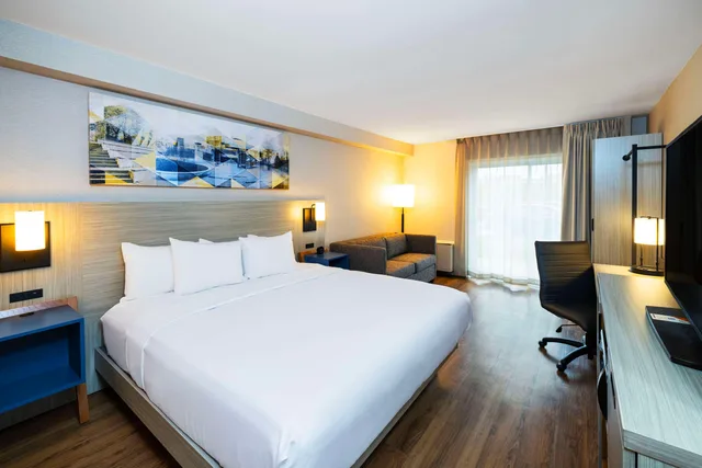 غرفة بسرير كينج، Comfort Inn Corner Brook 3/10