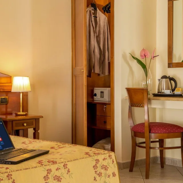 Room, Double Bed, Marini Park Hotel 4/4