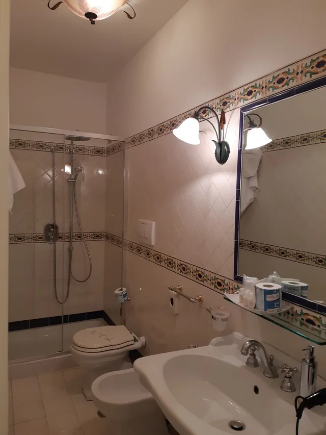 1 Bedroom, Standard, Triple, Courtyard View, Courtyard Area، Hotel Antica Repubblica 2/3
