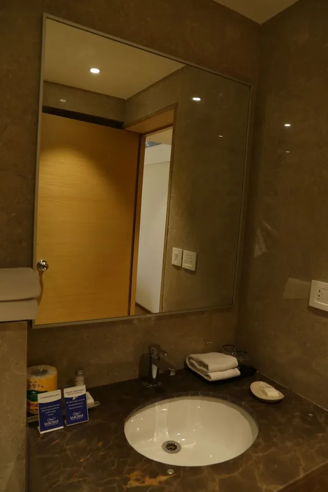 غرفة قياسية بسرير فردي، Rivera Sarovar Portico, Ahmedabad 4/5