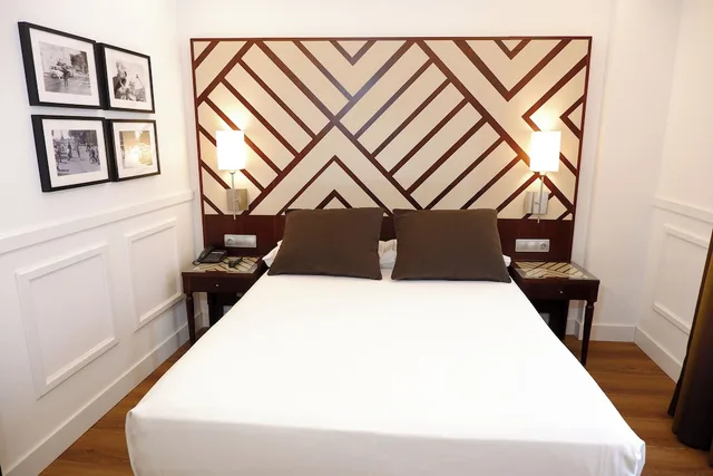 Executive, Double Bed, Atrio 3/9