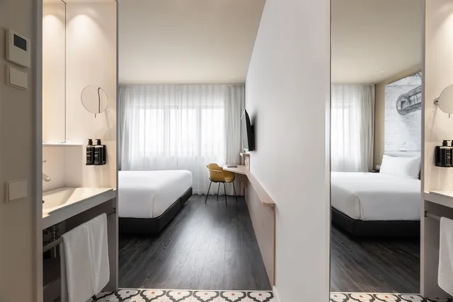 Room, Double or Twin Bed, Ikonik Lisboa 8/10