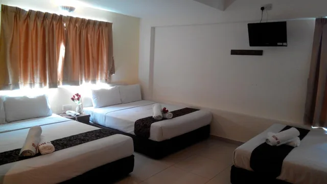 غرفة عائلية بسريرين مزدوجين، SUN INNS HOTEL KUALA SELANGOR 2/2