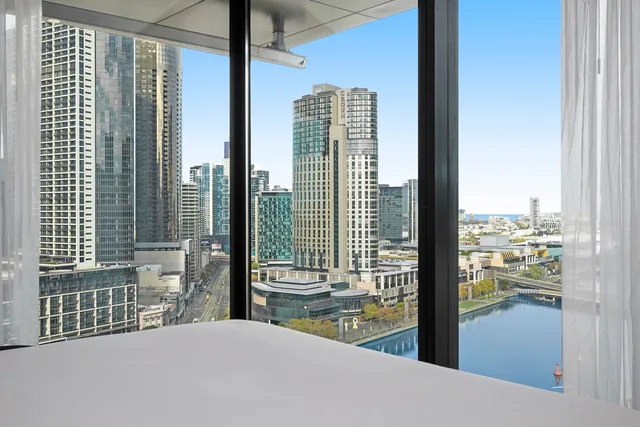 غرفة ركنية بإطلالة على النهر، Vibe Hotel Melbourne 4/5