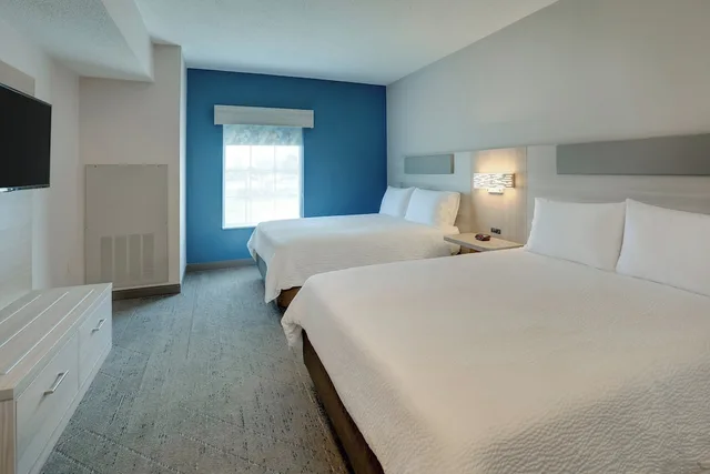 غرفة قياسية بسريرين كوين، Holiday Inn Express Hotel Suites Orangeburg 4/6