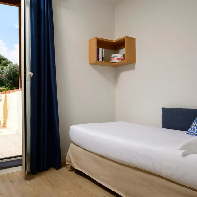 فيلا سوبيريور ثلاثية، Unahotels Naxos Beach Sicilia 3/10