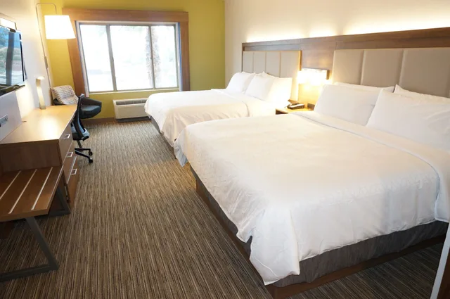 غرفة قياسية بسريرين كينج، Holiday Inn Express Hotel And Suites Fremont Milpitas Central 10/10
