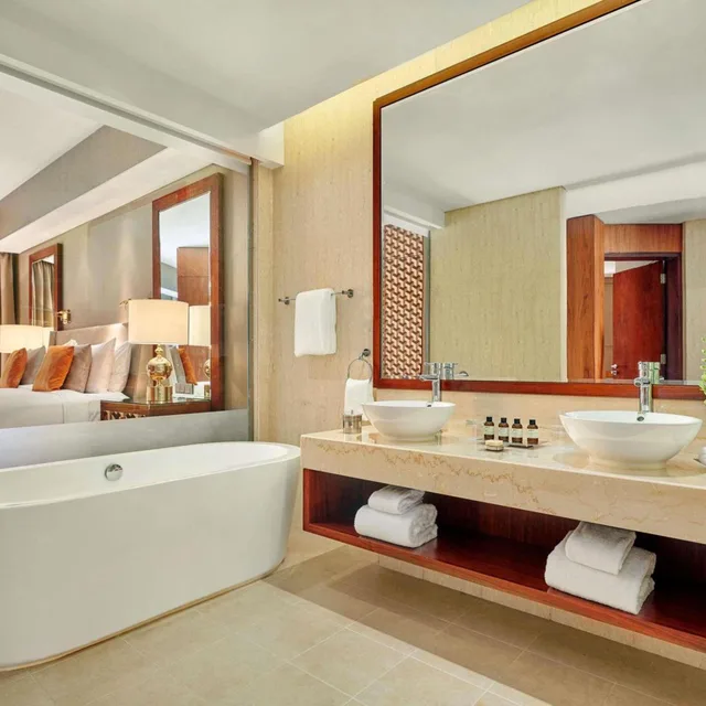 2 Bedrooms, Deluxe, Suite, King Bed, Fairmont Ajman 8/9