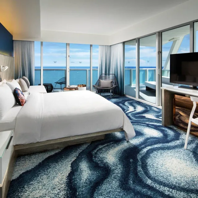 Guest Room, Supreme, Deluxe, King Bed, Ocean Front, Balcony, Corner، W Fort Lauderdale 1/2