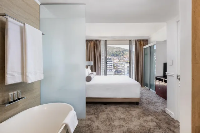 جناح تنفيذي بسرير مزدوج بغرفة نوم واحدة مع أريكة، Pepperclub Hotel & Spa 2/2