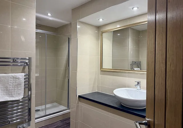غرفة قياسية بسريرين منفصلين، Great Hallingbury Manor, BW Signature Collection 10/10