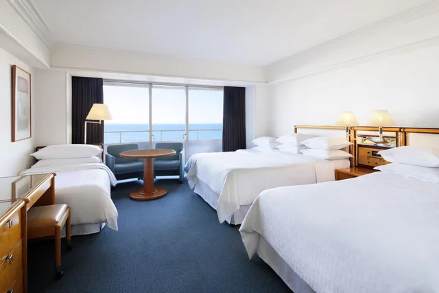 غرفة قياسية بأربعة أسرّة، Sheraton Grande Tokyo Bay Hotel 1/4