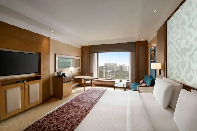 غرفة بسرير كينج، Ramada Plaza by Wyndham Chennai 4/5
