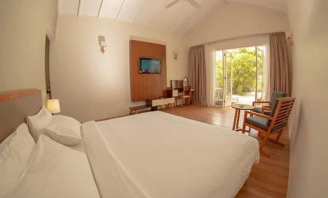 Deluxe, King Bed, Beach Front, Sea View، Hondaafushi Island Resort 3/10