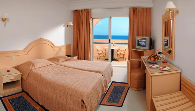 غرفة مفردة بإطلالة على البحر، Abou Sofiane Hotel & Aquapark 1/1