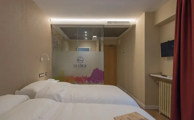 Superior, Twin Beds, La Lonja 3/4