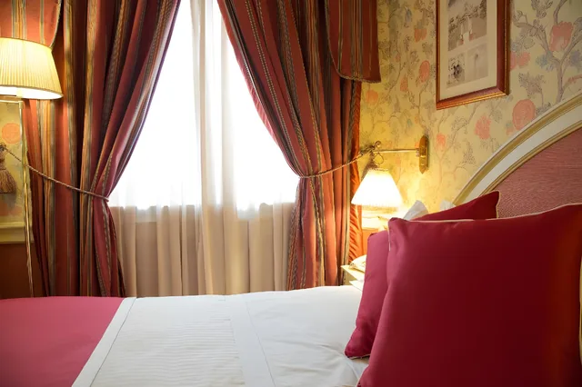 غرفة سوبيريور مفردة بسرير مزدوج، Hotel Milano Regency 1/2