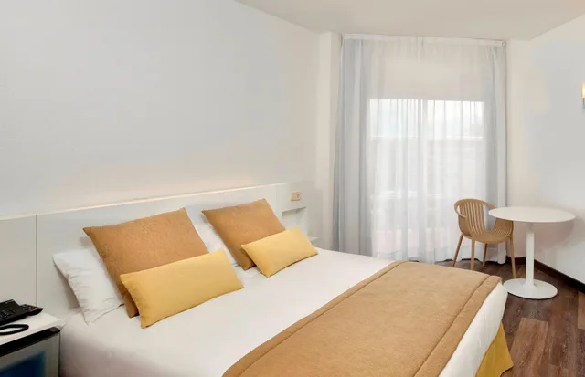 غرفة بسرير مزدوج، Sol Palmanova Mallorca 5/6