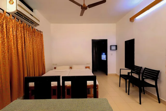 كوخ عائلي بإطلالة على البحيرة، Illikkalam Lakeside Cottages 5/7