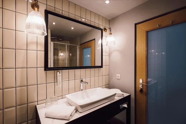 غرفة عائلية بسريرين منفصلين، Hotel Berlin, Berlin, a member of Radisson Individuals 3/3
