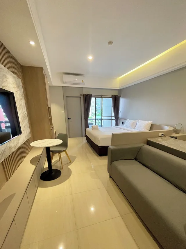 استوديو سيغنتشر بسرير كينج، Boss Mansion Residence 8/9