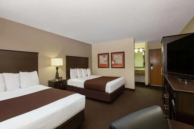 جناح بغرفة نوم واحدة، Americinn By Wyndham Apple Valley 1/3
