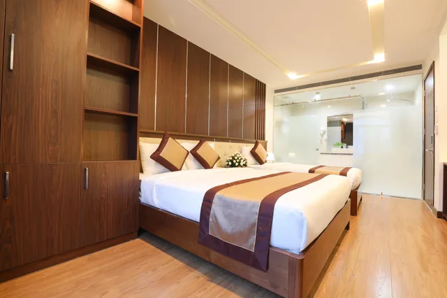 Room, Triple, City View, Prague Hotel 2/2