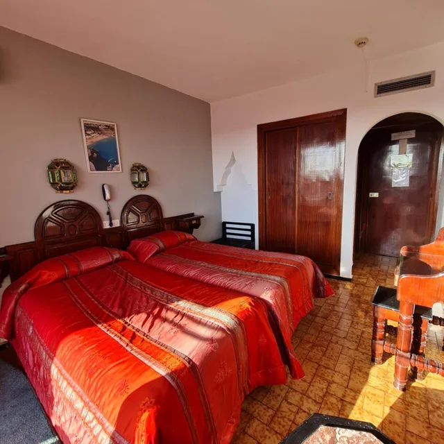 غرفة بسرير مزدوج بشرفة، Hotel Tachfine 5/10