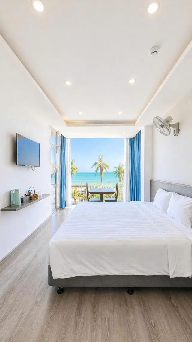 غرفة ديلوكس، Y Linh Hotel 2/3