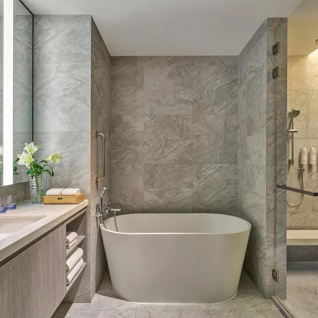 2 Bedrooms, Residential, Suite, King Bed, City View، Penang Marriott Hotel 3/4