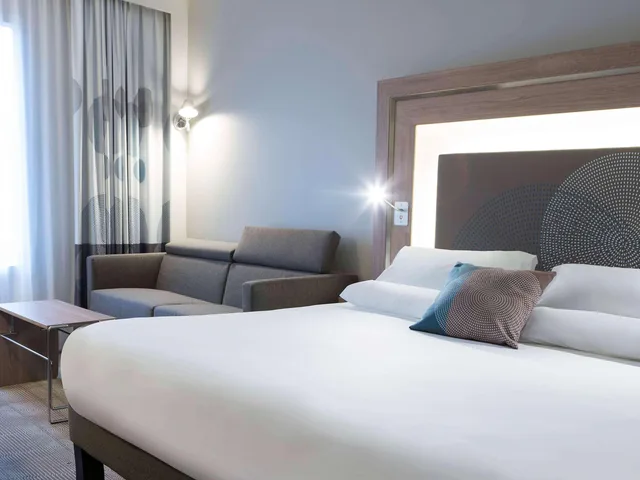 غرفة سوبيريور بسرير مزدوج، NOVOTEL CHATEAU DE VERSAILLES 2/3