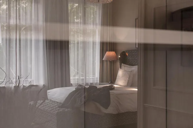 جناح جونيور بسرير كينج، The Sparrow Hotel 6/6