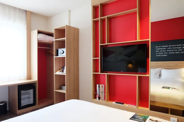 غرفة قياسية بسرير كوين، Ibis Saigon Airport 4/9