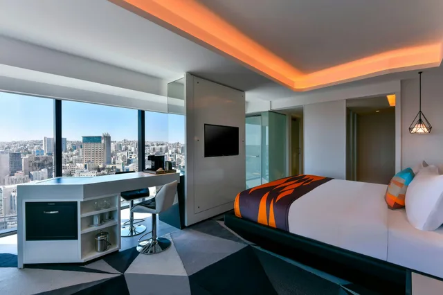 Penthouse, W Amman 2/4