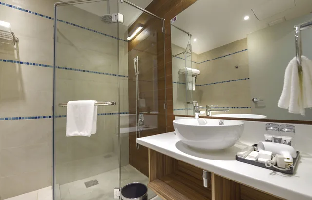 جناح تنفيذي بسرير كينج، Mercure Kota Kinabalu City Centre 4/5