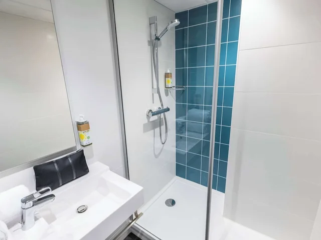 Pure, Double Bed، greet Hotel Nancy Sud 4/4