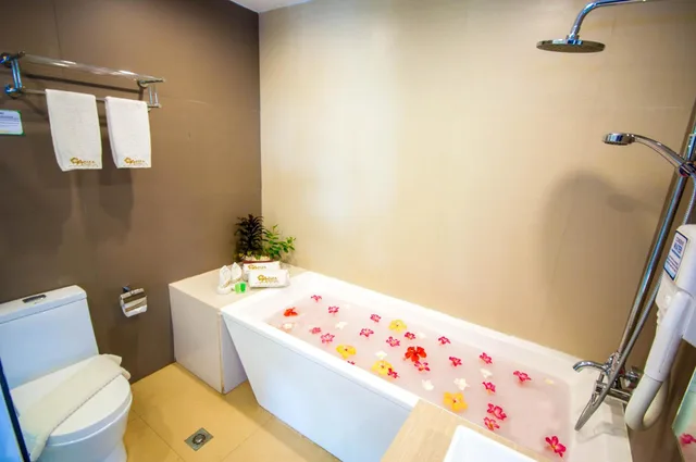 جناح رئاسي، Aziza Paradise Hotel 10/10