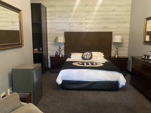 غرفة قياسية بسرير مزدوج، Halfway House Hotel 3/7