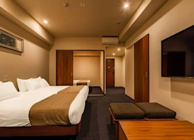 جناح حصري بسرير كوين وسريرين فرديين بغرفة نوم واحدة بجاكوزي، Randor Residential Hotel Kyoto Suites 3/10