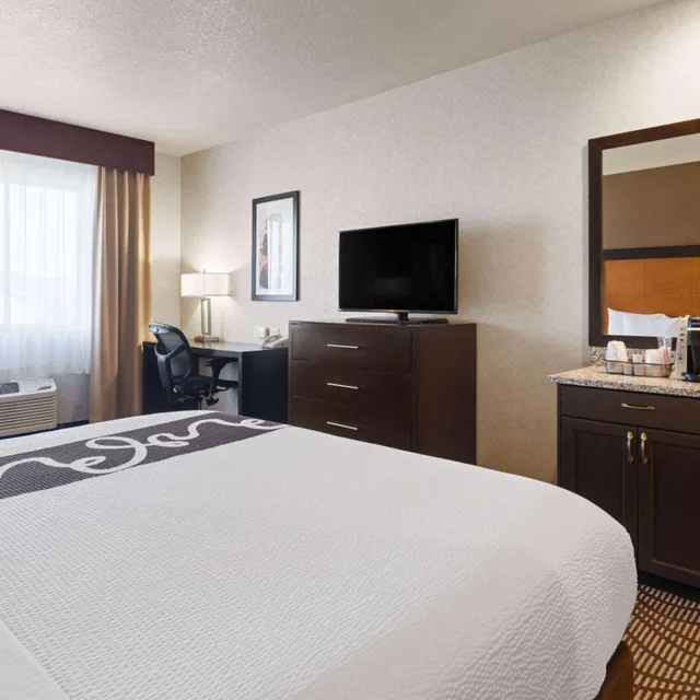 غرفة ديلوكس بسرير كينج، La Quinta Inn and Suites by Wyndham Idaho Falls/Ammon 3/3