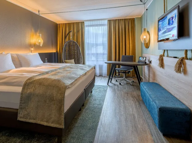 Room, Double Bed, Accessible, elaya frankfutrt oberursel, Trademark Collection 5/7