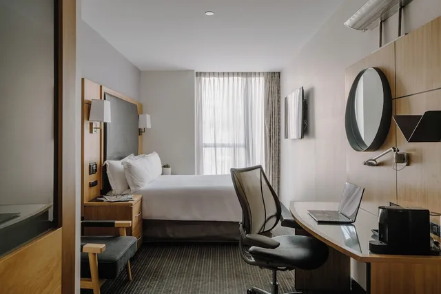 Superior, Queen Bed, World Center Hotel 6/6